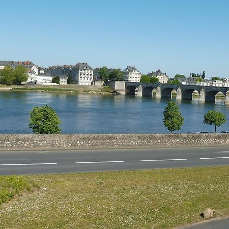 Rive Gauche Ξενοδοχείο Saumur Εξωτερικό φωτογραφία
